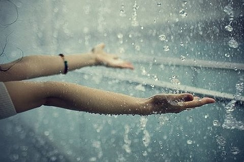 arms in rain