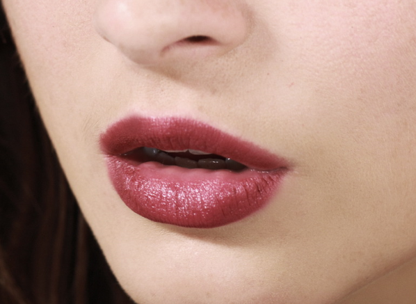 Binky Marsala Colour of the Year Lips