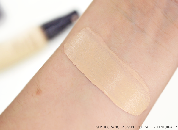 Shiseido Synchro Skin Foundation in Neutral 2